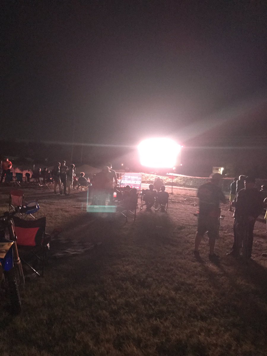 chipp25's tweet photo. @SXonFOX at @bar2barmx tonight on a box truck TV! Doesn't get much better! https://t.co/0zxQczx0s1