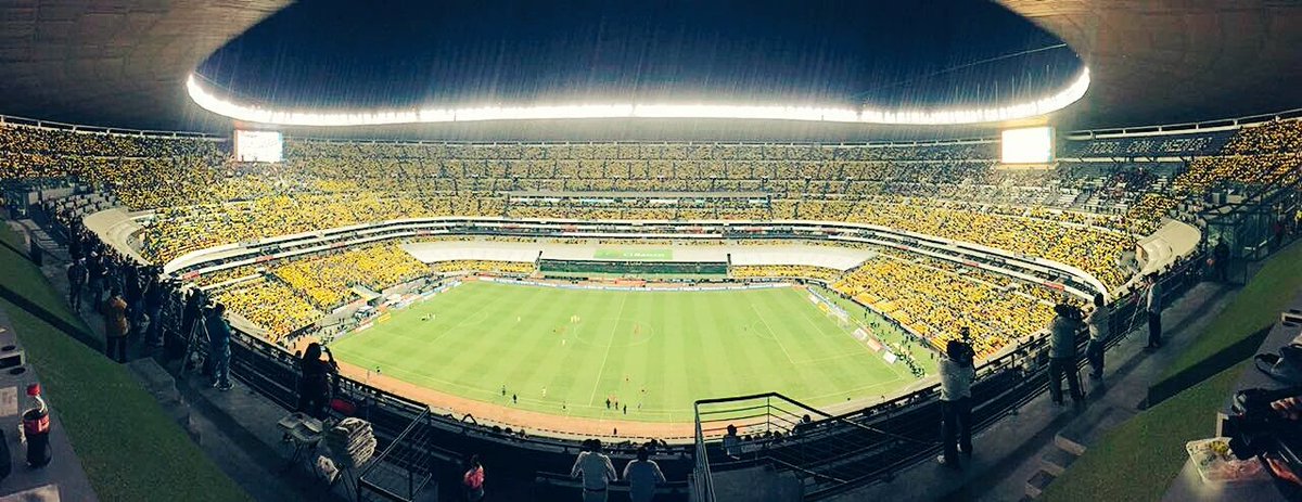 DashAsiSolo's tweet photo. Eres lo más grande que tengo en la vida @ClubAmerica ❤❤❤⚽⚽⚽ https://t.co/nfbNYzvFMB