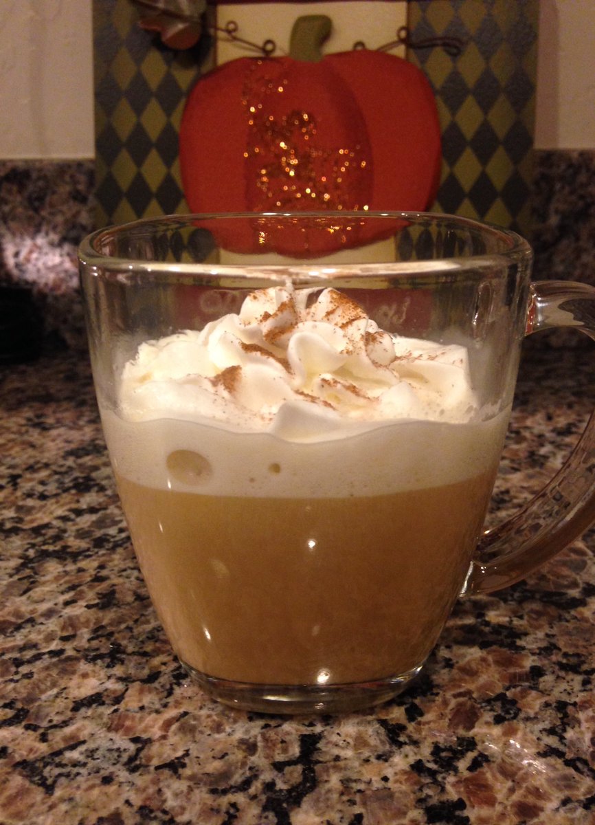 Debdebbailey's tweet image. Watching #PumpkinPieWars &amp;amp; low carb-ing it, so I had to have a #PumpkinSpice coffee! @hallmarkchannel