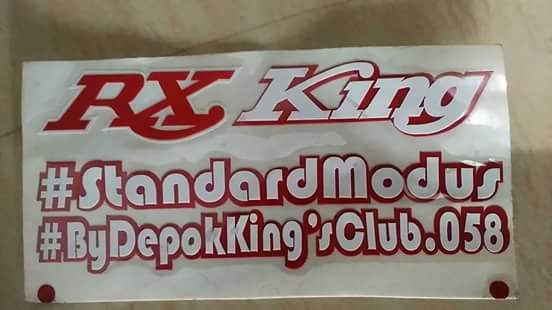 OktiSandy's tweet photo. Udah lama ga update di medsos 😂
#jantuk
#gold2002
#klinikrxking
#standarmodus
#yamaharxkingindonesia
#2strokelovers https://t.co/ZTH5DbZpU4