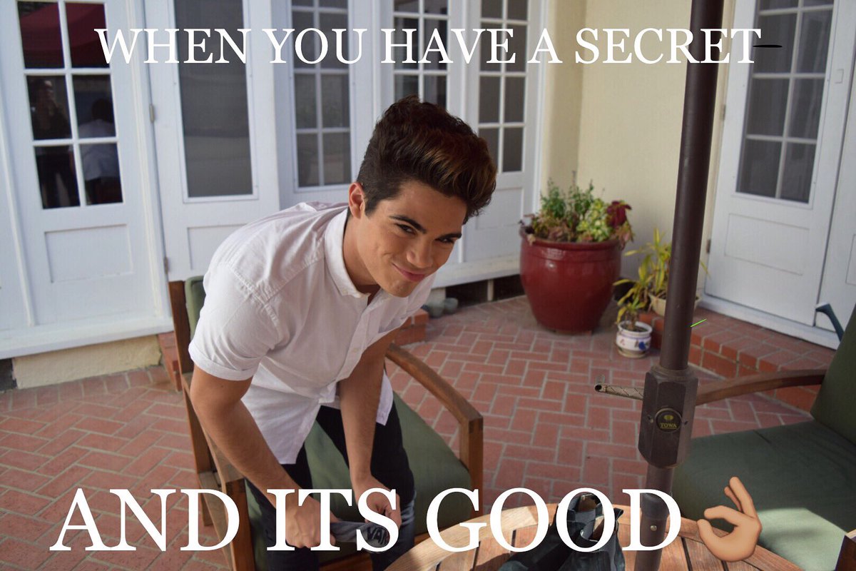 OfficialFIYM's tweet image. BIG announcement Monday!! Can you guess what it is?? 😏😱