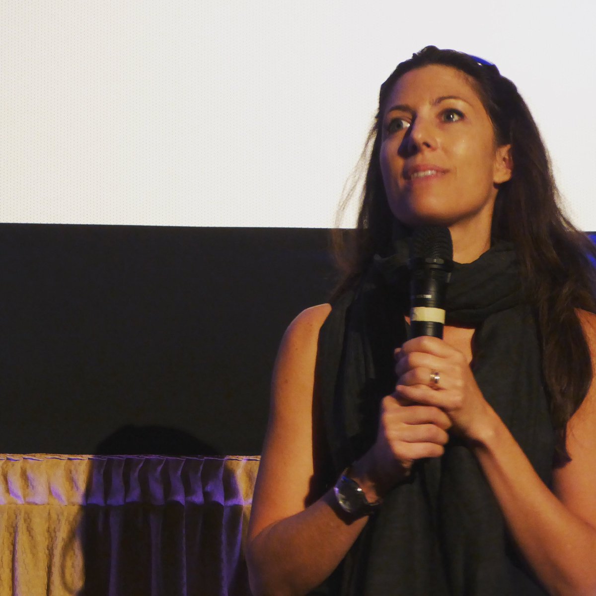 MVFilmFest's tweet photo. Charming &amp; fun Q&amp;A w/co-director Emily Harris following a screening of her film collaboration w/Ate de Jong #LoveIsThickerThanWater https://t.co/nDw0DaSDtV