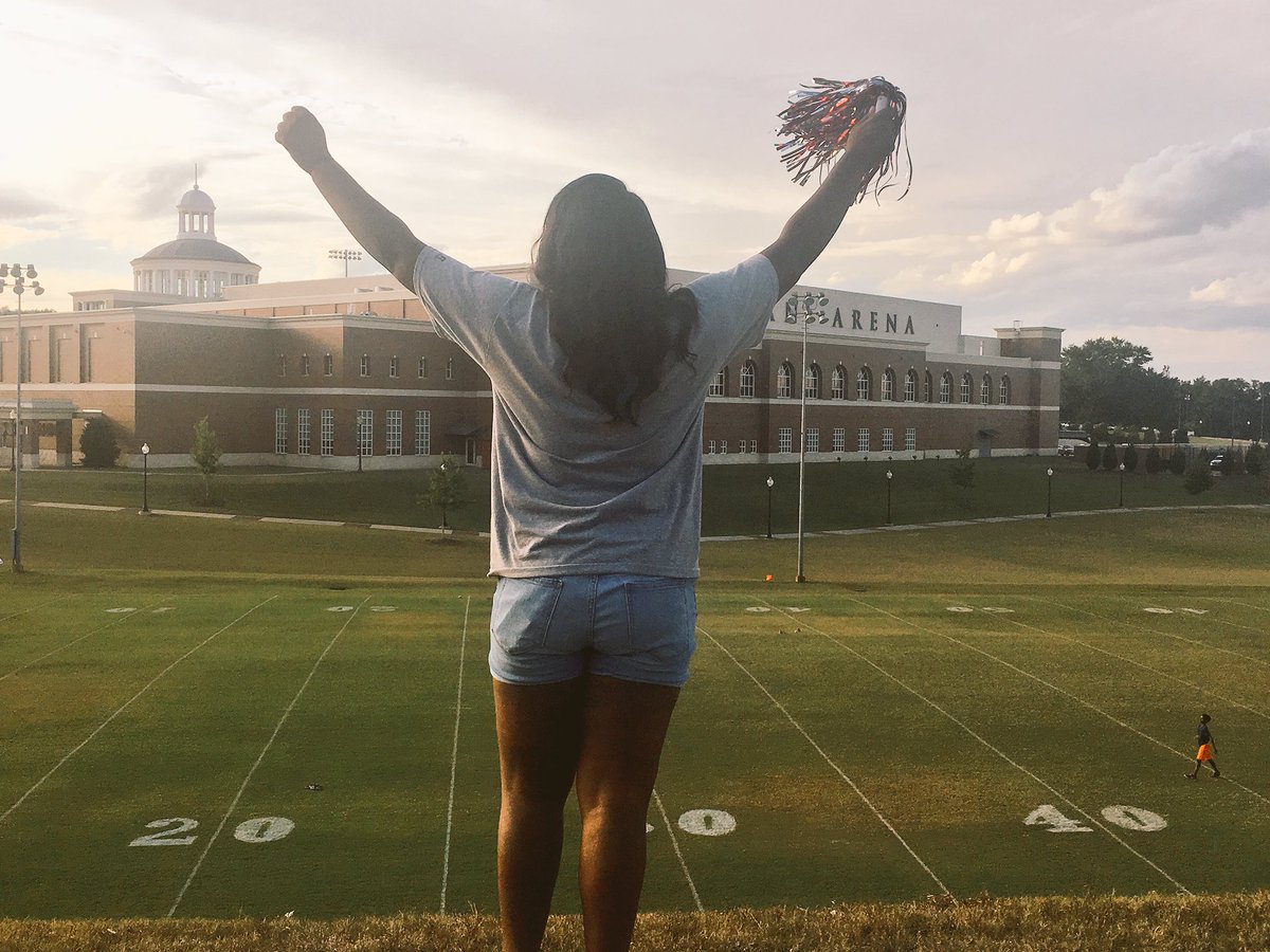 _double0_'s tweet photo. Can't wait to finally call this place home ! #OneTROY #YeahhT ⚔️❤️ https://t.co/5nannMStEy