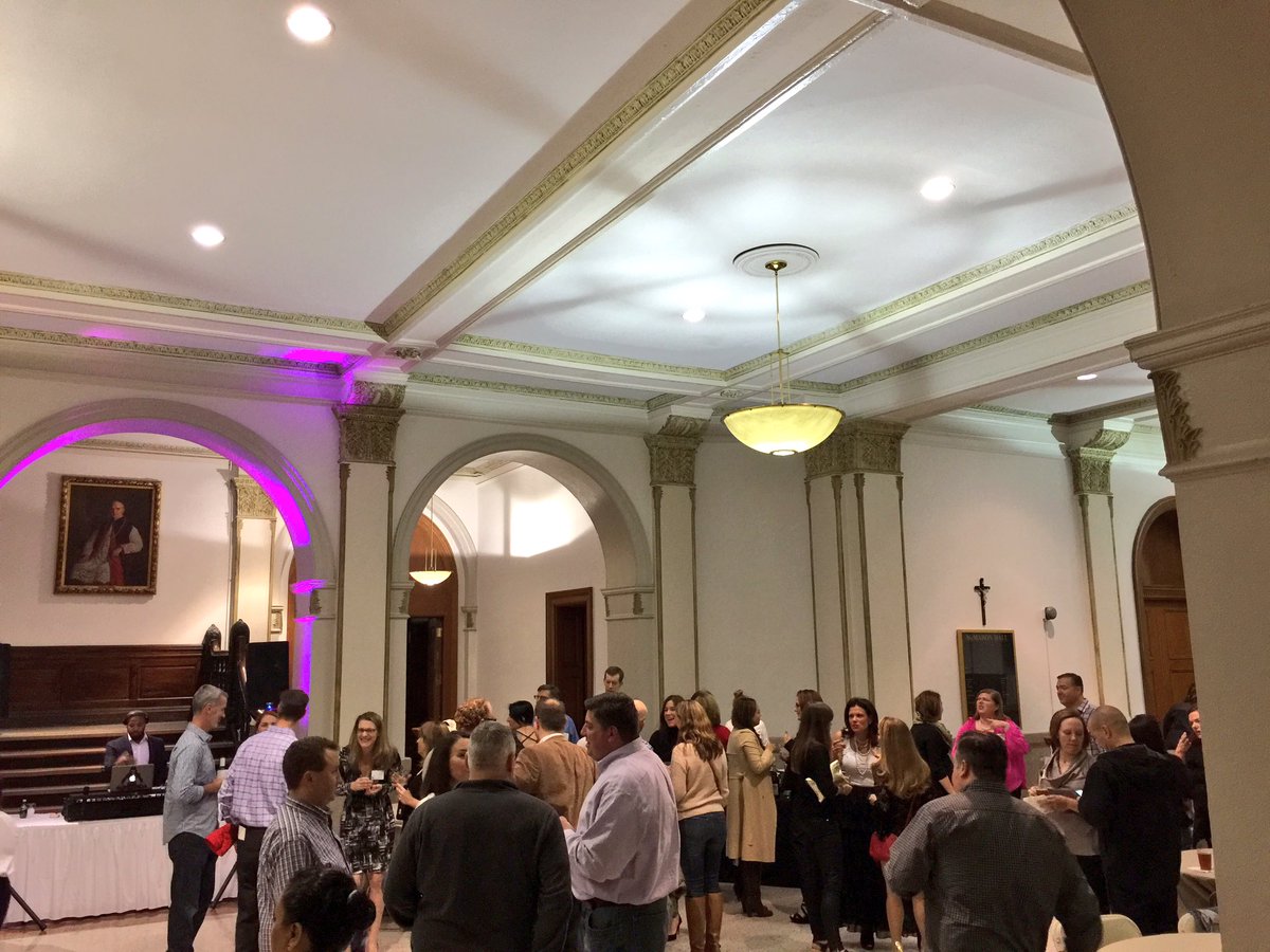 Great turnout for the Class of 1996! ❤️✨  #CardWknd16