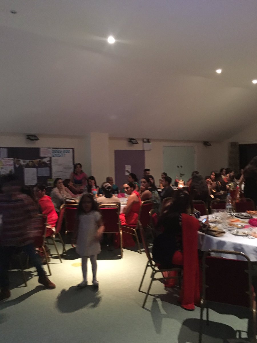 Mandy_Sanghera1's tweet photo. @YourSaheli  @Sharan_Project Diwali party  total sell out thank you everyone X https://t.co/ZLGjlMNsr6