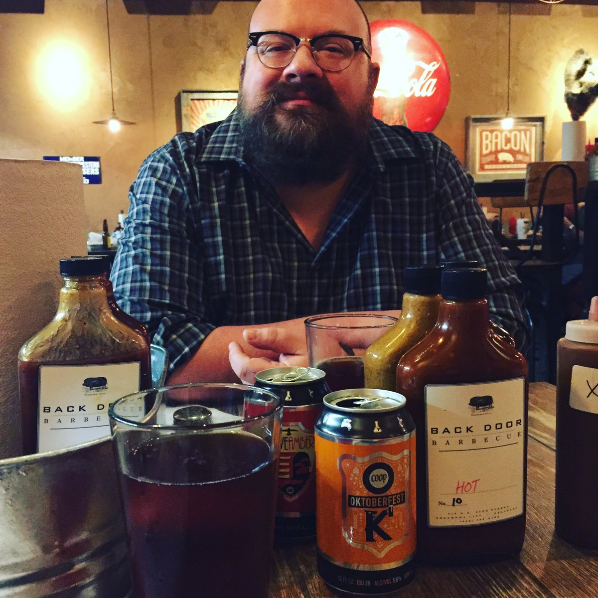 leftyjilly's tweet photo. #datenight #16yearsofmarriage #drinklocal #eatlocal @backdoorbbq @coopaleworks #nativeamber #oktoberfest #beastwich https://t.co/vRhdBsvsLF