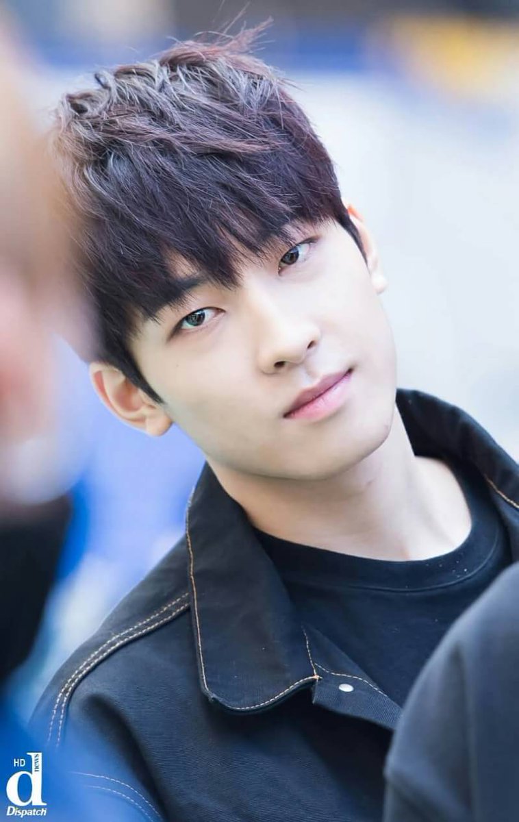 jeonwonwooph's tweet photo. [PHOTO] VLIVE Official Twitter Update  #원우 #WONWOO #세븐틴 #SEVENTEEN

cr: Dispatch https://t.co/hbUEZYqzZe