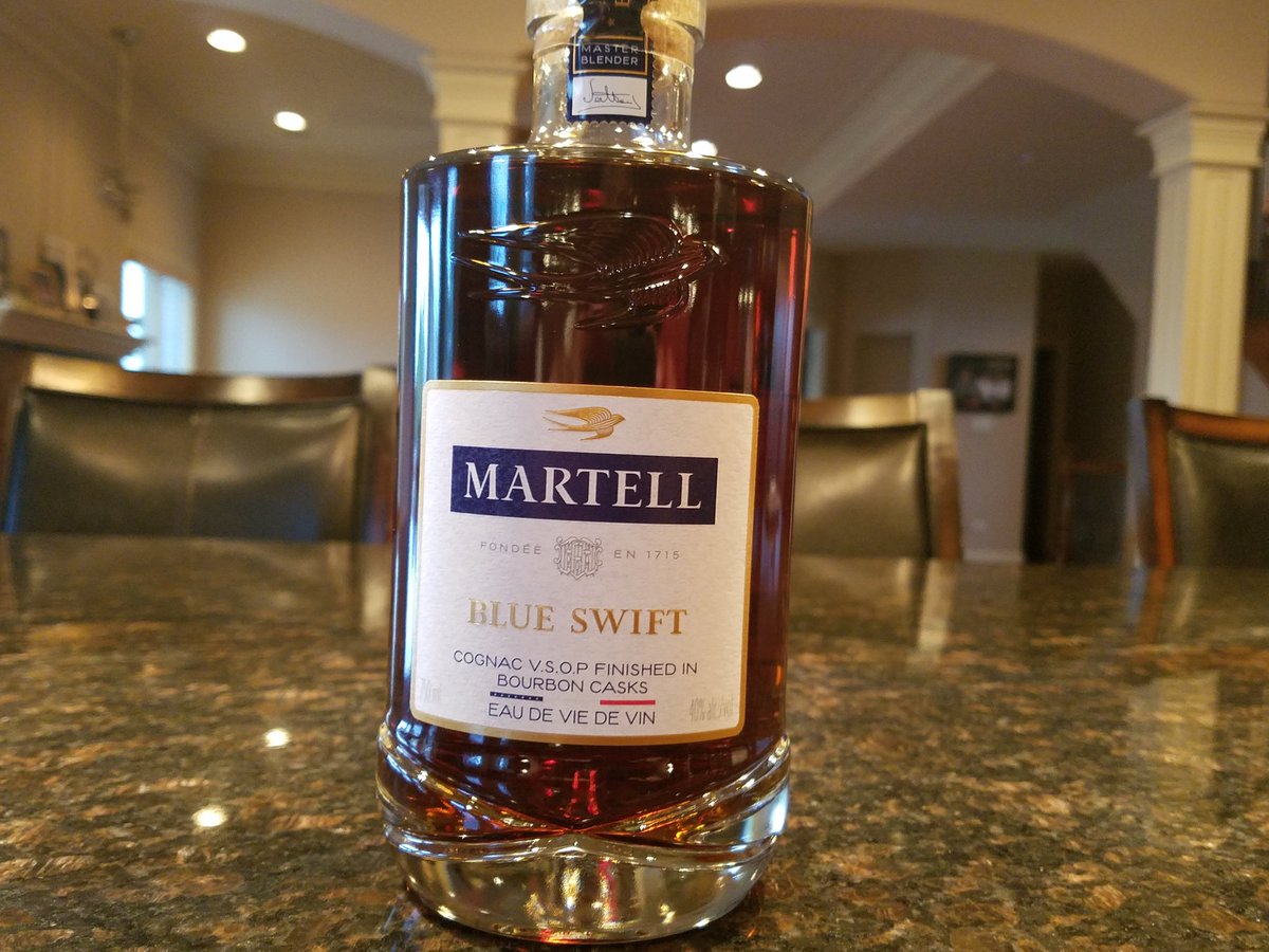 mcleveland01's tweet image. @martellcognac Tried the #BlueSwift for the first time... very nice and smooth ##cognac #cigaraficionado #cigars