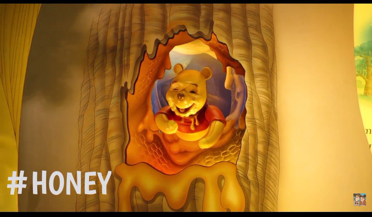 HorrorFanatic77's tweet photo. @KrispySmore Guys you were hilarious in these 2 videos from your Nov 2015 trip to @WaltDisneyWorld ๐๐ #Honey #FutureArlo #FutureDave ๐ https://t.co/AQLFyRmSTP