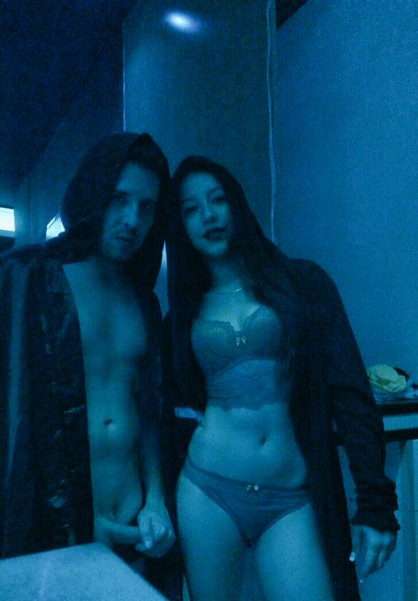 Trabajando un poquito esta noche en el club The night club https://t.co/meJSY3rb0C<a href="/tag/mvsales"class="tags"><span>#mvsales</span></a><a href="/tag/mvboys"class="tags"><span>#mvboys</span></a>