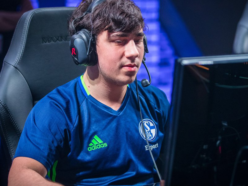 SplitPush_net's tweet image. Gilius and sprattel leave Schalke 04
splitpush.net/news/lol-news/…