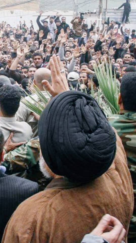 متى تفهـمـون يا بـشـر 😏..
ما خصكـم بينـا وبين الحبيـب😍..
راضيـن بكـلـشي مـنـه😌..
#روح_الـروح😍👇

#وروح_ابـوك_نحـبـك