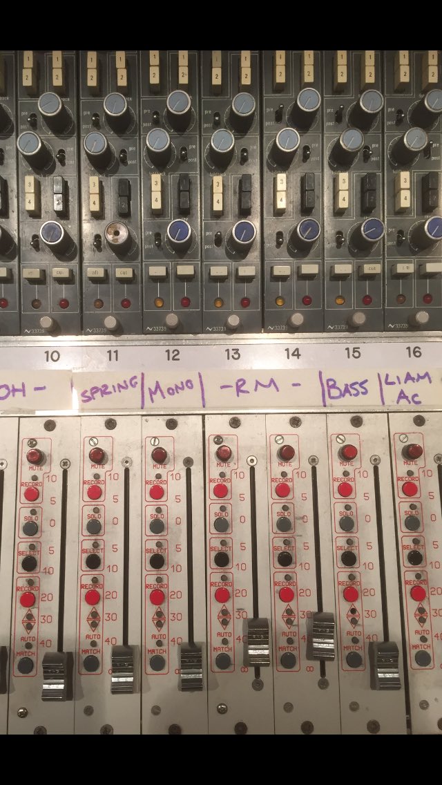 liamgallagher's tweet image. 