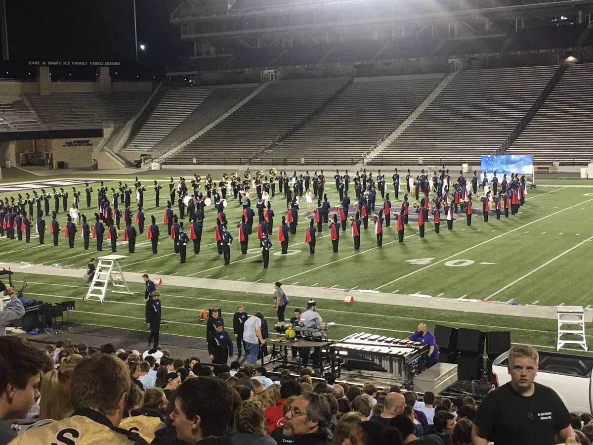 sreed41's tweet photo. #CSMF2016 way to go seaman marching vikes! https://t.co/8euEJ3wU6K