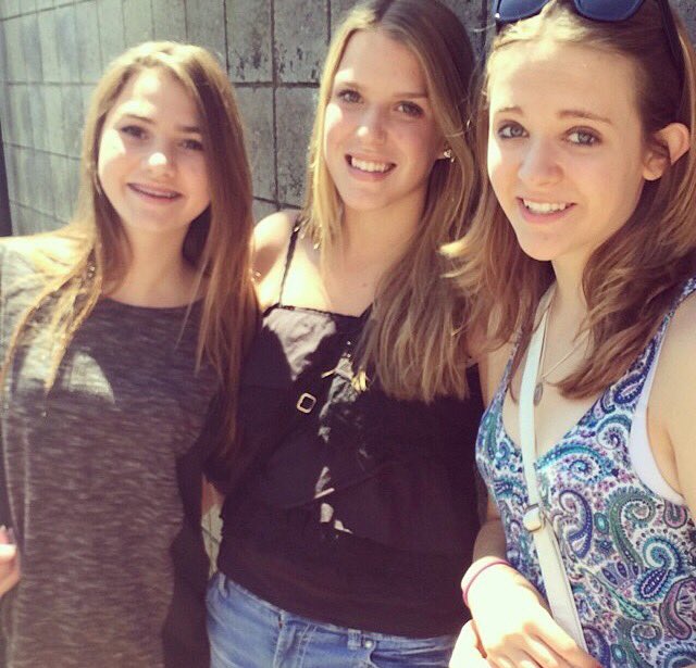 mairead_hill's tweet photo. Saying I was blessed to know Ciara is an under statement. She was the best cousin I could of had and I will never forget her RIP sunshine❤️ https://t.co/l6qSx11lAK