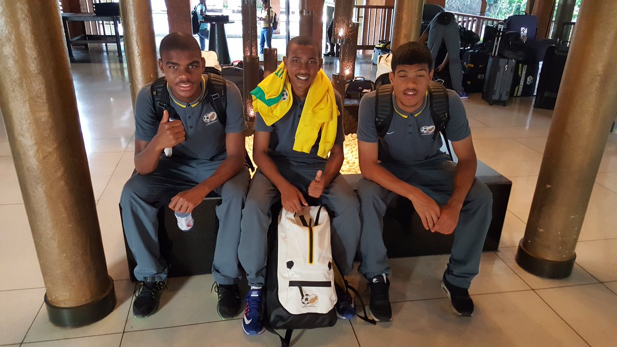 SAFA_net's tweet photo. SA u17 getting ready to travel back home from India. Expected in Jhb at 05h30 on Mon 17 Oct @BafanaBafana @SAFA_net https://t.co/dJUp17vQ0I