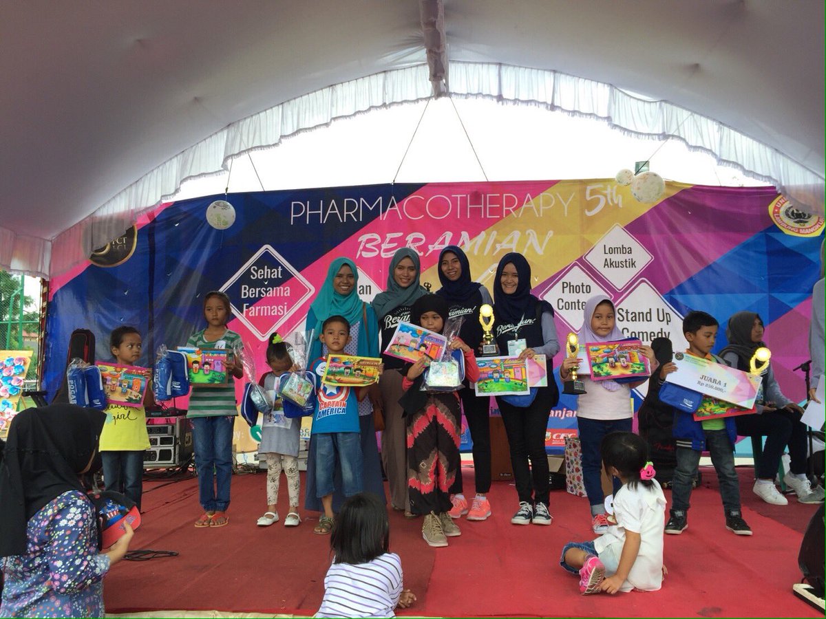 7th_pct's tweet photo. LOMBA MEWARNA
Juara terfavorit :
Putri Sabrina R. 
Mahaya Nezza A.H
Harapan 3 :Ledyva Mareta 
Harapan 2 :Hasbi
Harapan 1 : Husnul Khatimah https://t.co/5HOzgmfWnf