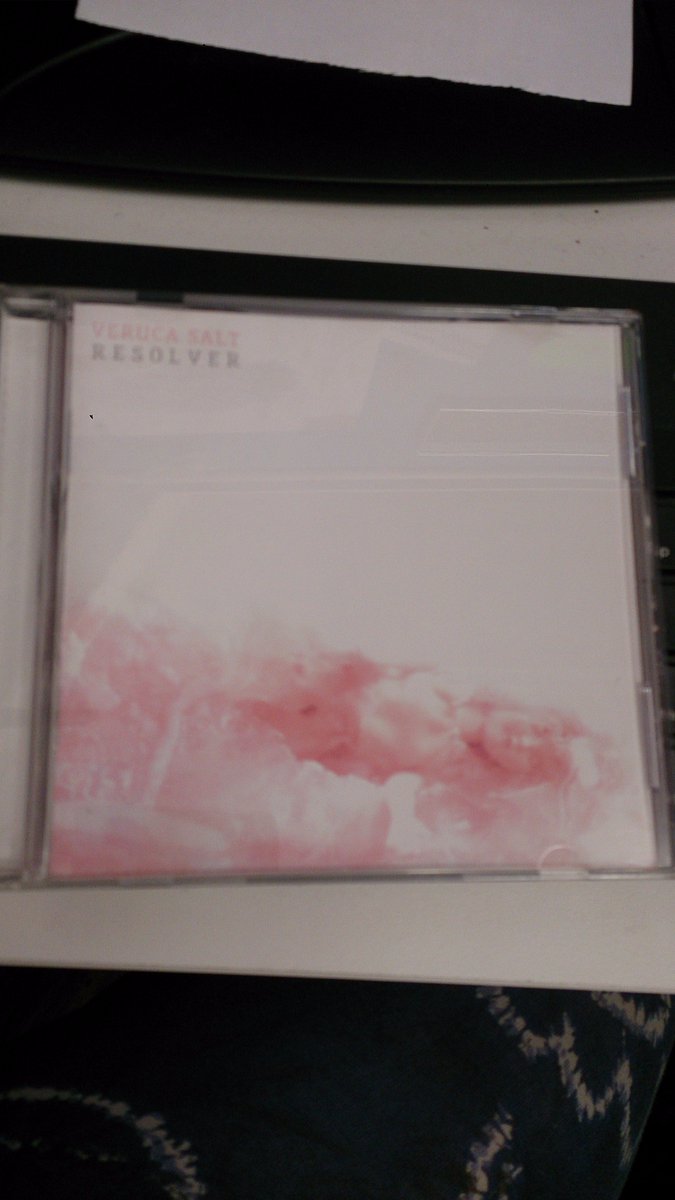 VioletVixen9's tweet photo. #sundaysounds #officallydead #bornentertainer #hellraiser https://t.co/SlAJcfDedY