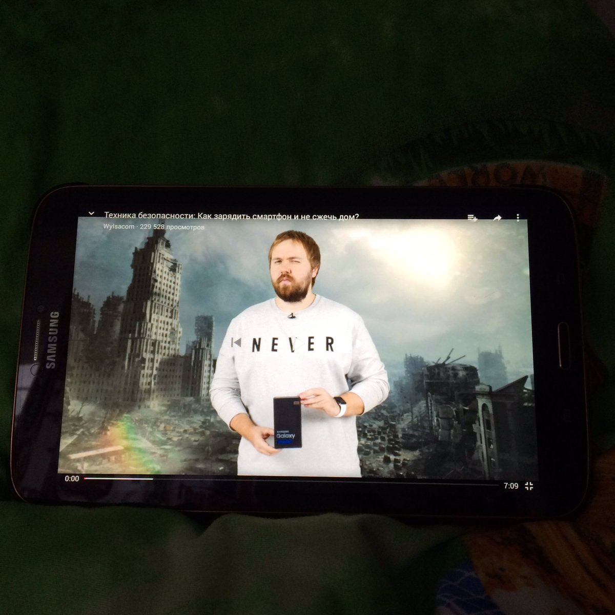 king_ssg's tweet photo. Утро начинается не с кофе , а с @wylsacom https://t.co/SLrSqNa3XN