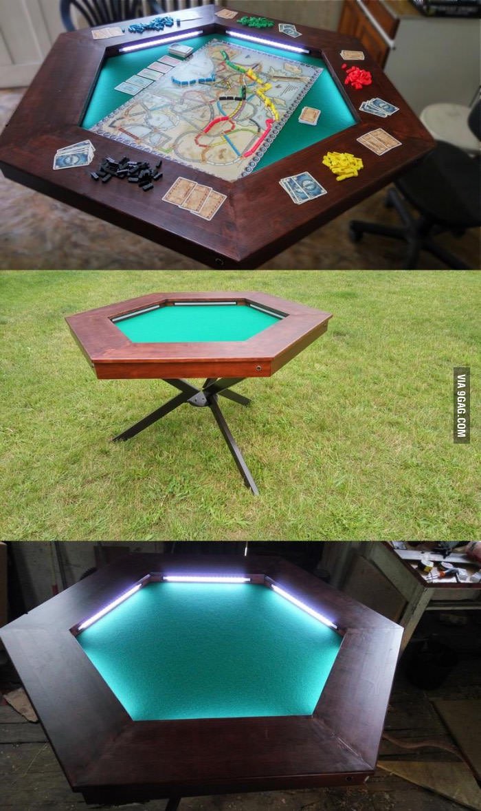 くろだまさし Twitter પર このボードゲーム用テーブルいいなぁ 六角形ってのがいい T Co Novkdwkekj