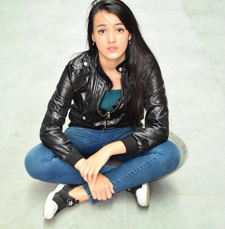 Siang❤ <a href="/Mawar_Eva/">Mawar Eva De Jongh</a>