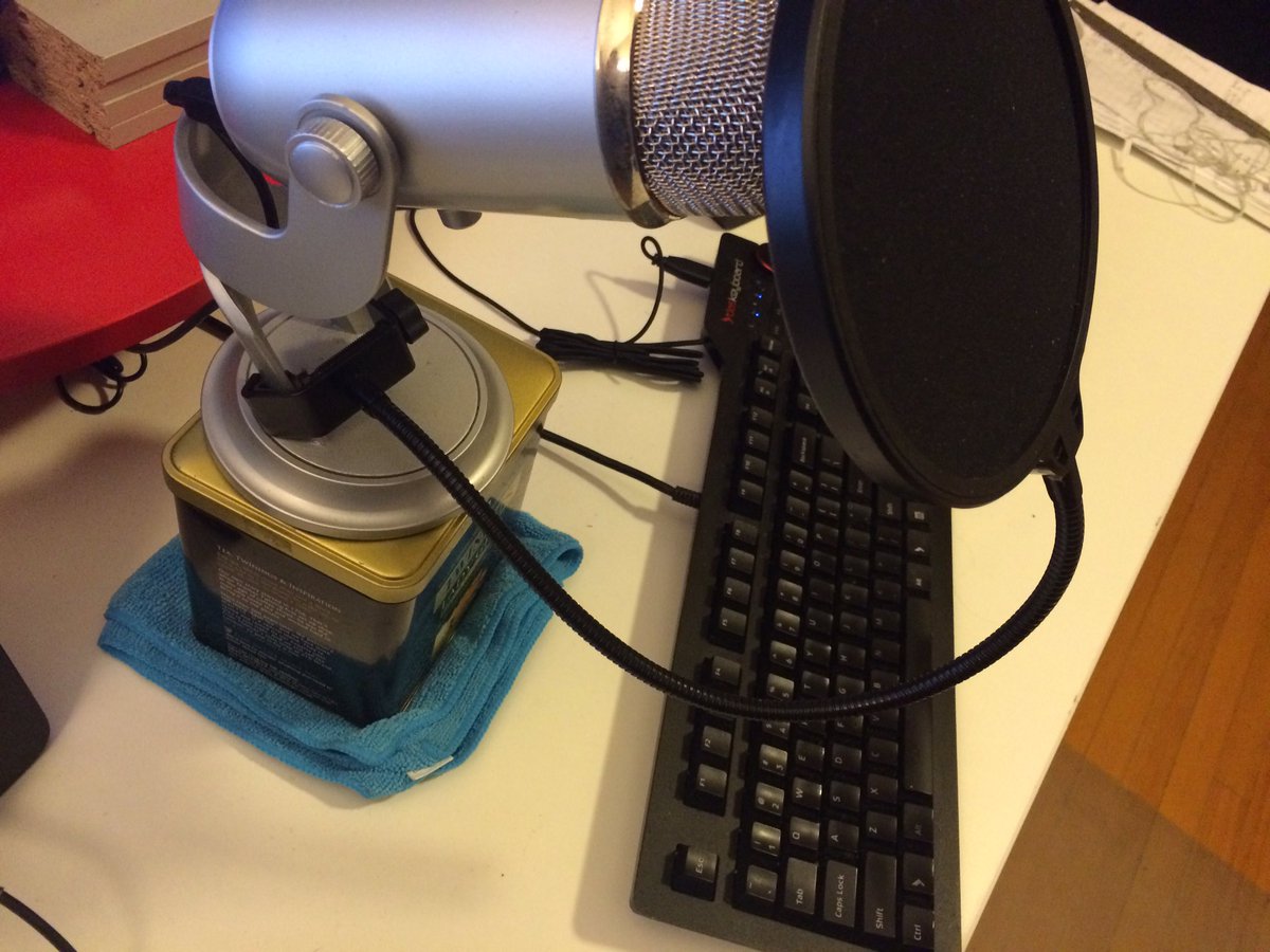 put microphone on keyboard put microphone on keyboard