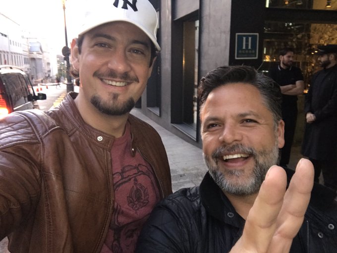 Con el joven @rcoeto. Road trip: Barcelona a Cannes. https://t.co/u7Ui6x8hNM<a class="tags" target="_blank" title="On Twitter" href="/?out=eyJ0eXAiOiJKV1QiLCJhbGciOiJIUzUxMiJ9.eyJpYXQiOjE3MjUxNDM3MDcsImlzcyI6InR3cG9ybnN0YXJzLmNvbSIsIm5iZiI6MTcyNTE0MzcwNywiZXhwIjoxNzU2Njc5NzA3LCJyZWRpcmVjdF91cmwiOiJodHRwczovL3R3aXR0ZXIuY29tL3Jjb2V0byJ9.vXL4OTQ-3K-ThQ63fvJF-ntCfZKyPtLJyezcM_fnMOYF_iGyK6rk_XU5v0m-9HfKOwMw6E9siFkAjE0Tgt6lng">@rcoeto</a>