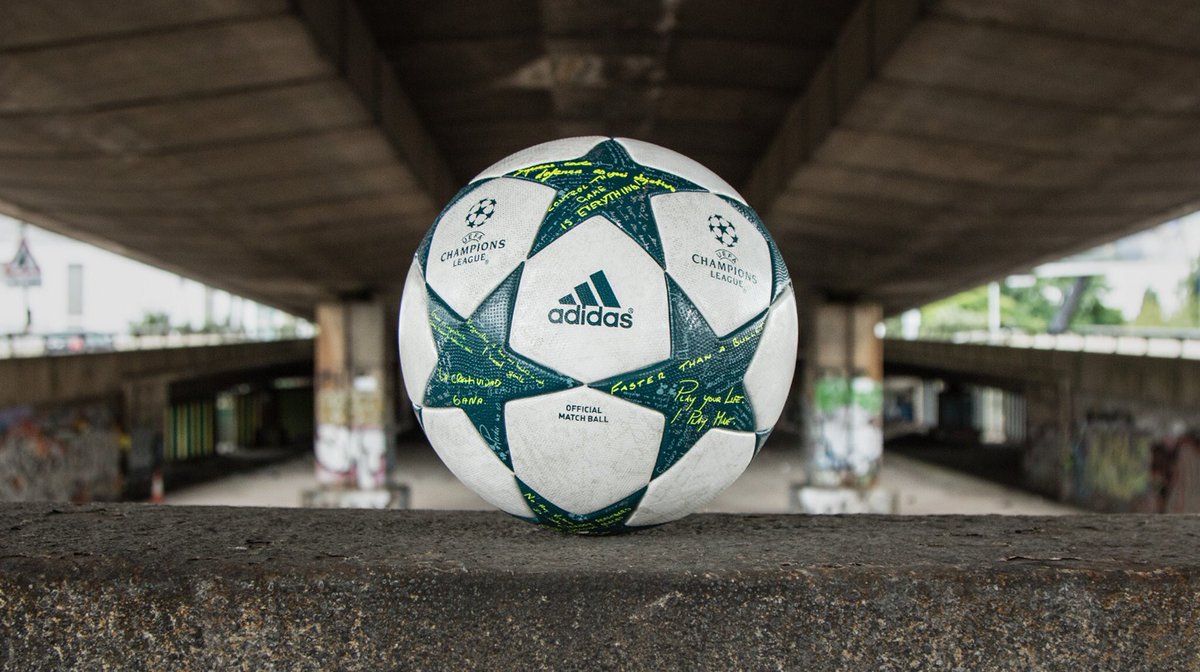 KitbagUK's tweet photo. Want to see @MesutOzil1088 in #UCL Matchday 3? We're giving away 2 tickets courtesy of @adidasUK RT &amp; Follow to enter #FirstNeverFollows https://t.co/avnsb4xBtW