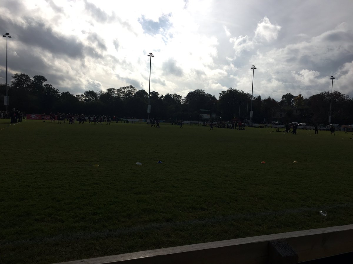 BSERugbyMinis's tweet photo. @BSERugby fantastic day - sun now shining minis rugby is brilliant fun! Thanx 2 our sponsors @Sliderobes & 1XV players giving support https://t.co/VRGcptKEGi