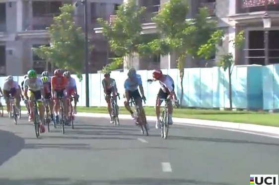 Cu44x42WIAA3nOx.jpg:large