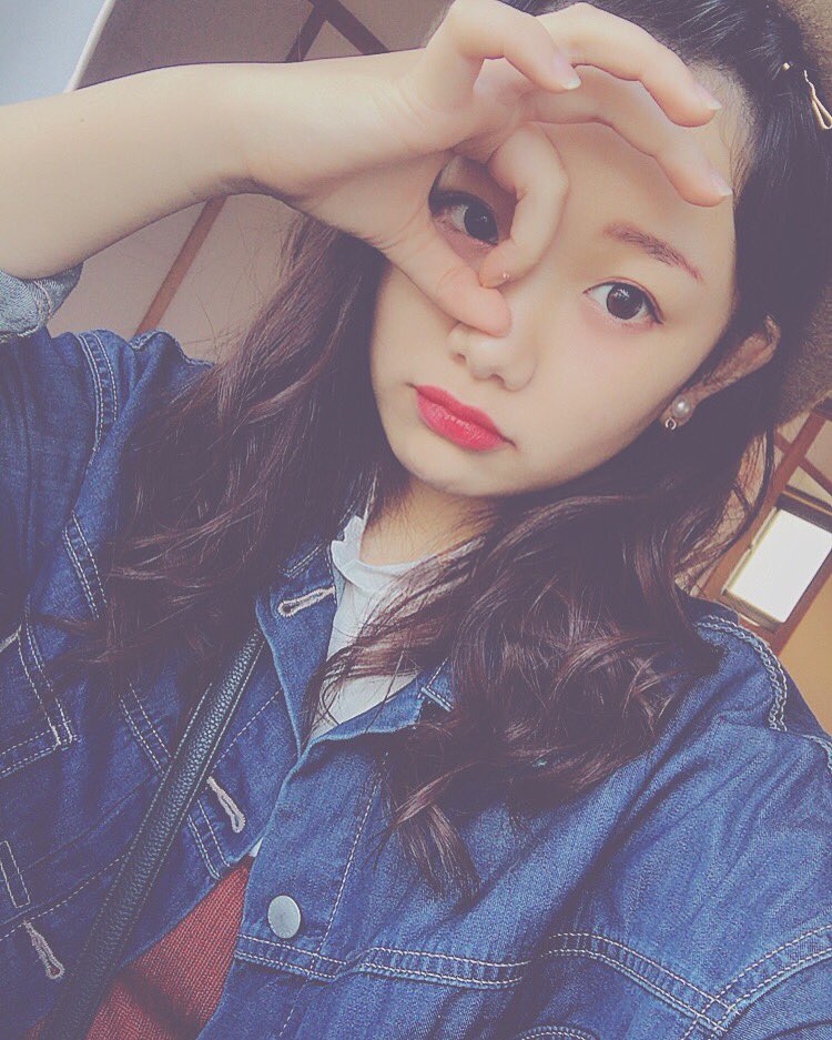 きりまる 久々に 自己紹介 きりまる 18 看護の勉強してます 元々２年前くらいにミックスチャンネル してました ˆᴗˆ これが原点かな 1人が好きなのと 基本怖いものないです 虫も絶叫もお化けも平気です 笑 知ってる人rt 応援して