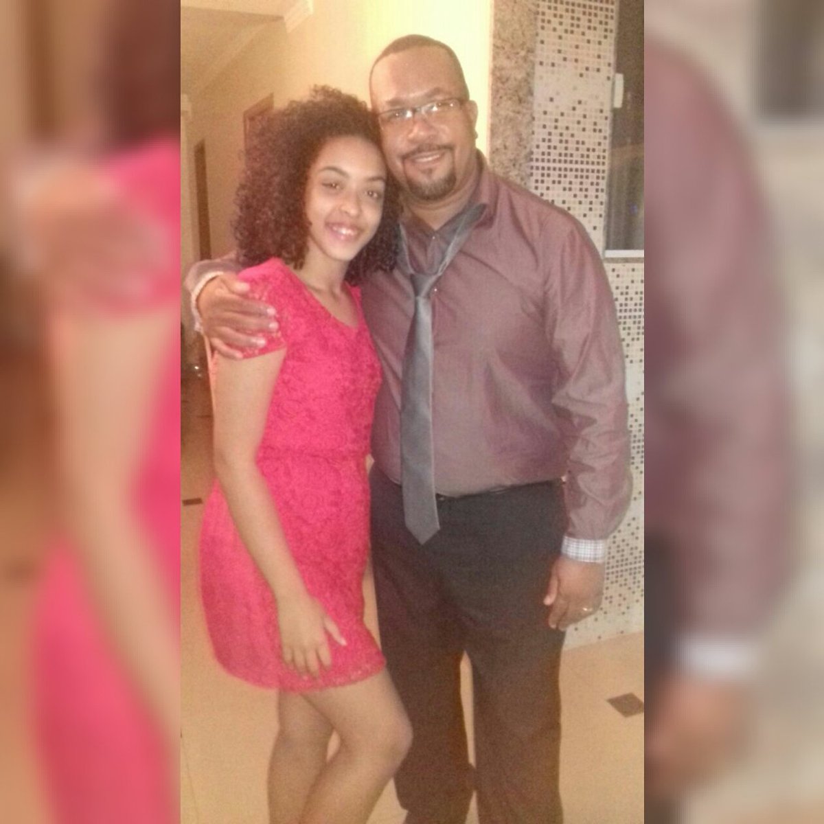 lorena_foxx's tweet photo. Melhor tio😍😍 #sddes😢 https://t.co/QOyNaYfRvs