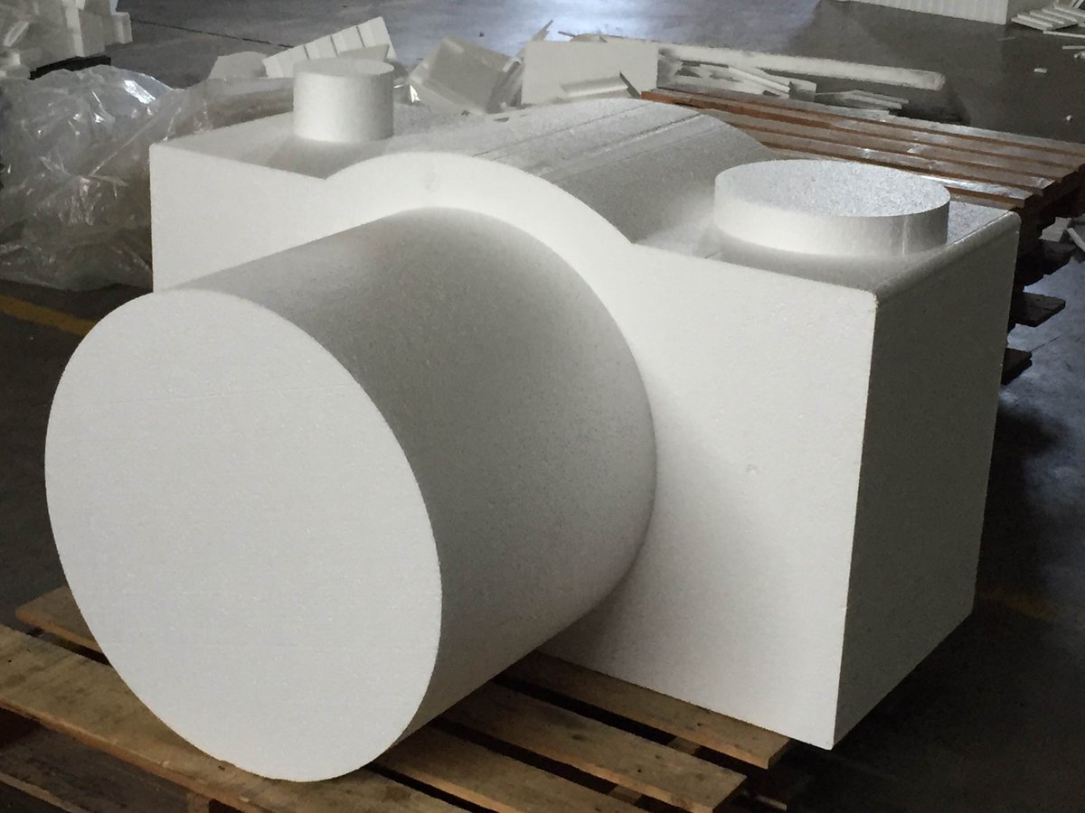 StyreneUAE's tweet image. Check this out ! sample of camera made in styro ! :D amazing !
#Samplecamera
#StyreneInsulationIndustry