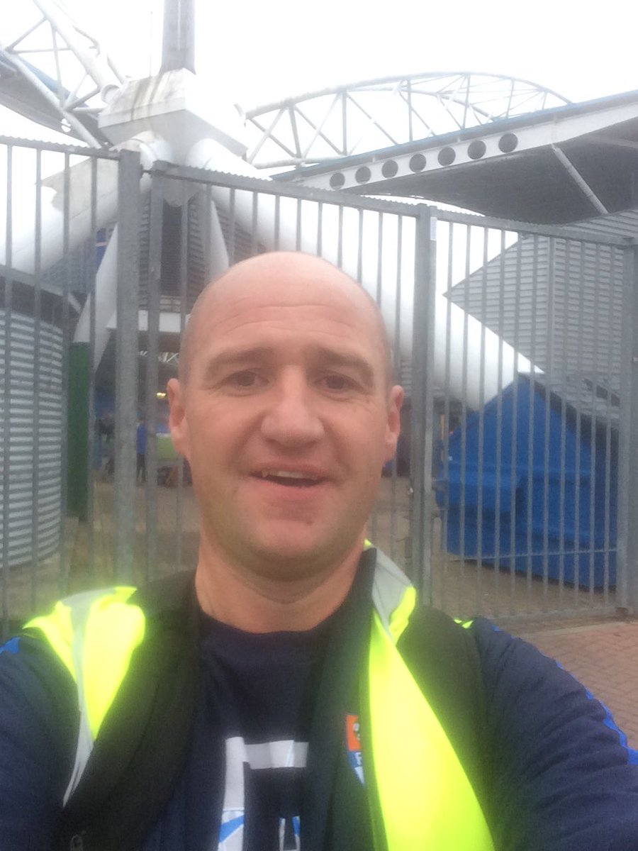 ajhemingway503's tweet photo. 3:15-8:50am 23miles, hurting now. @SeanMJarvis @htafcdotcom #htafc #yaa #walkforpounds https://t.co/xDrGH3doja