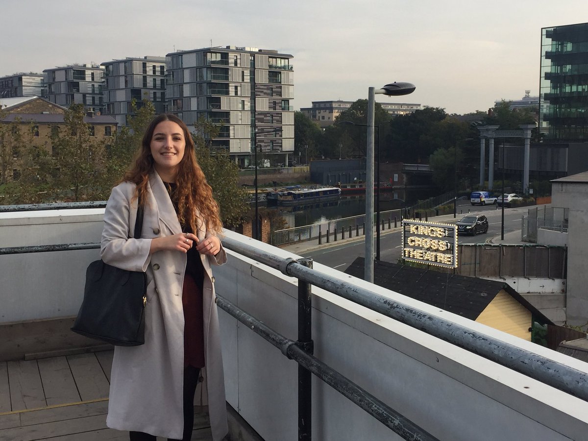 kumarKJx's tweet photo. On way to @guardianclasses yesterday with @IndiaVPS - was an amazing day of learning infographics with @adamfrostuk @skelington #DataVisGMC https://t.co/OJEGZhv4th