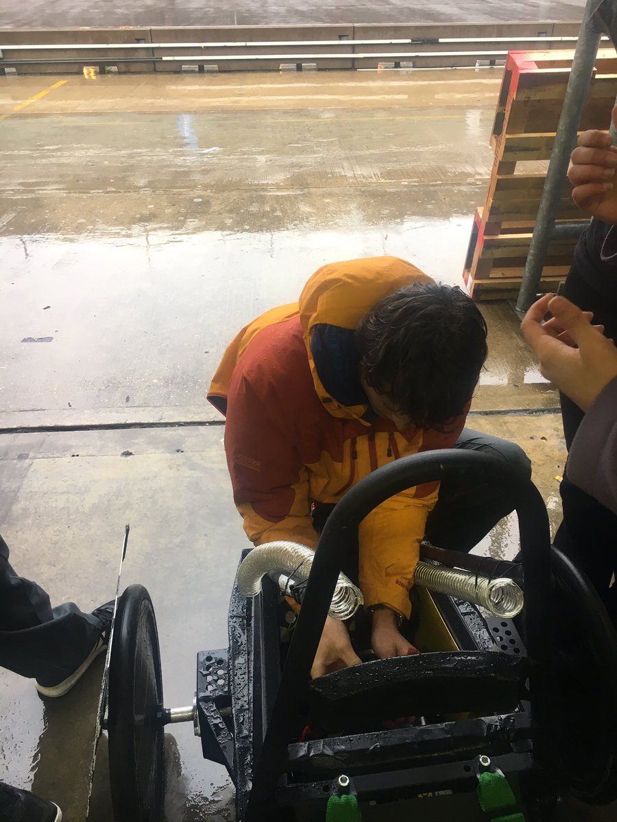still working hard even in this rain 👍🏼🏁 #greenpowerf24+ #jlrkitt