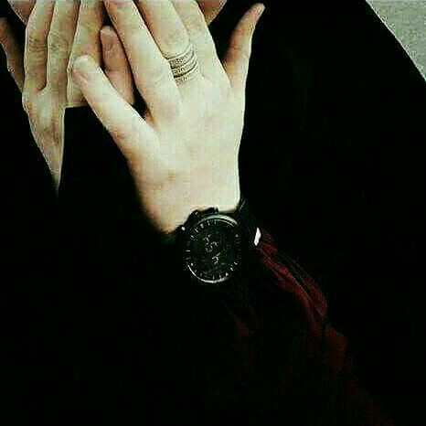 مهمـّا كنتَ قـْوياً فأنت بحاجهَ لــٍّ كتف ما تسٌتند عليهَ ❤️