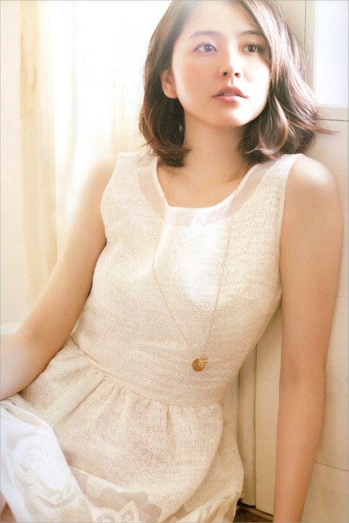 나가사와 마사미長澤 まさみ nagasawa masami 처음 본 것은 도시전설의 여자라는 드라마였던것 같아. 얼마전에 스무살의 연인이라는 드라마를 다시...