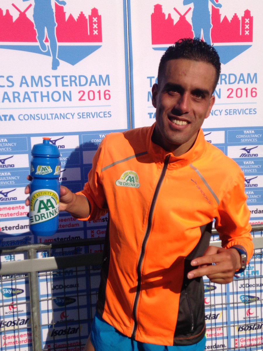 Deze man hoort op het WK! RT als je t hiermee eens bent