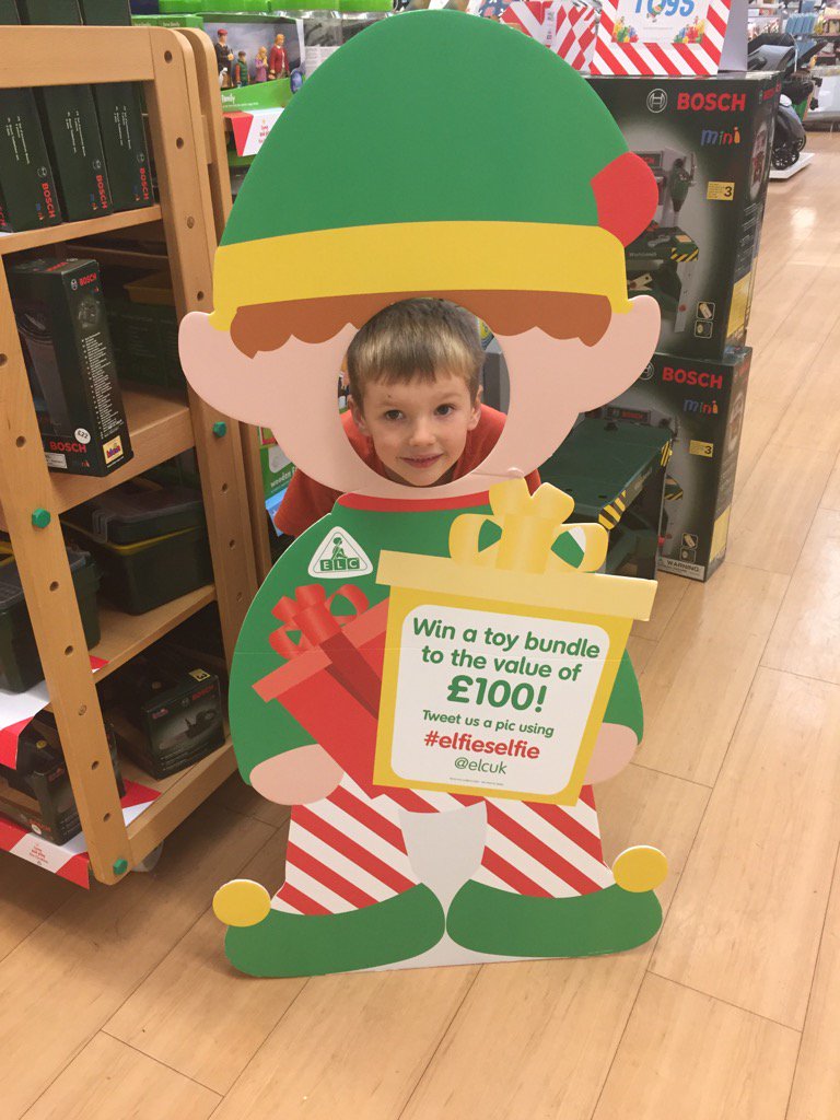SimonTekki's tweet photo. #elfieselfie https://t.co/gBK8QvP1iF