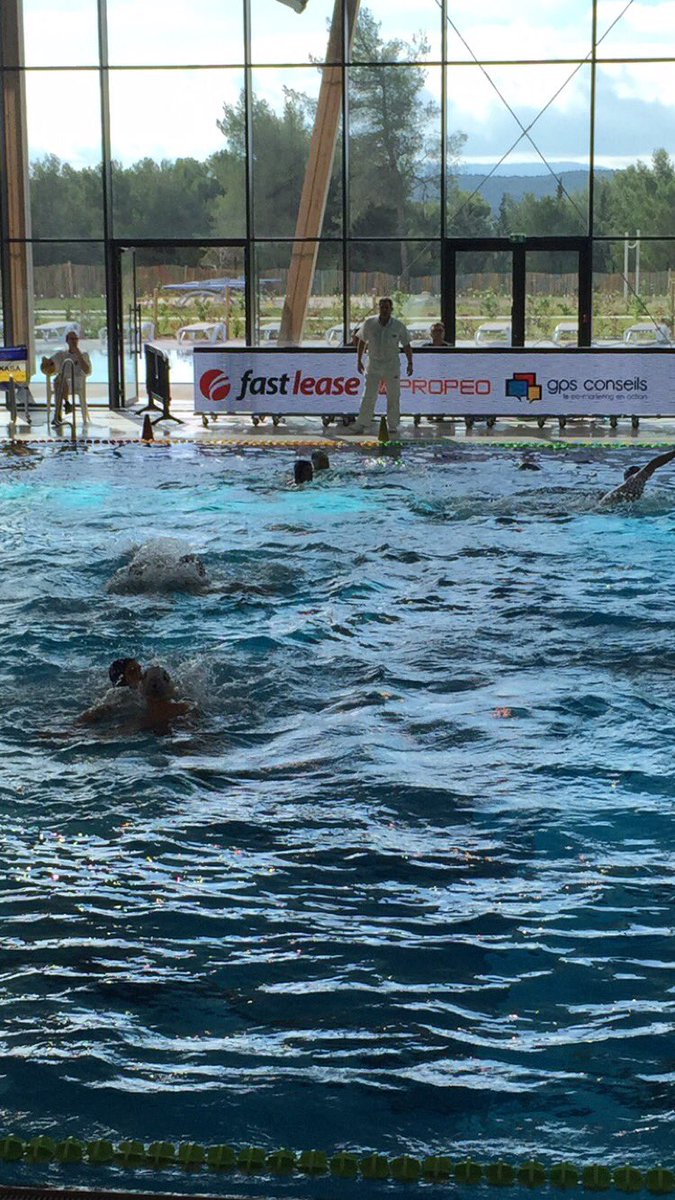 Fast_Lease's tweet photo. Aller le @PANwebmedia ⚪️🔵 Coupe d'Europe de Water Polo contre @MWP_pro 😁💪🏼 #FastLease #waterpolo #partenaire #aixmaville https://t.co/efJo75SAP8