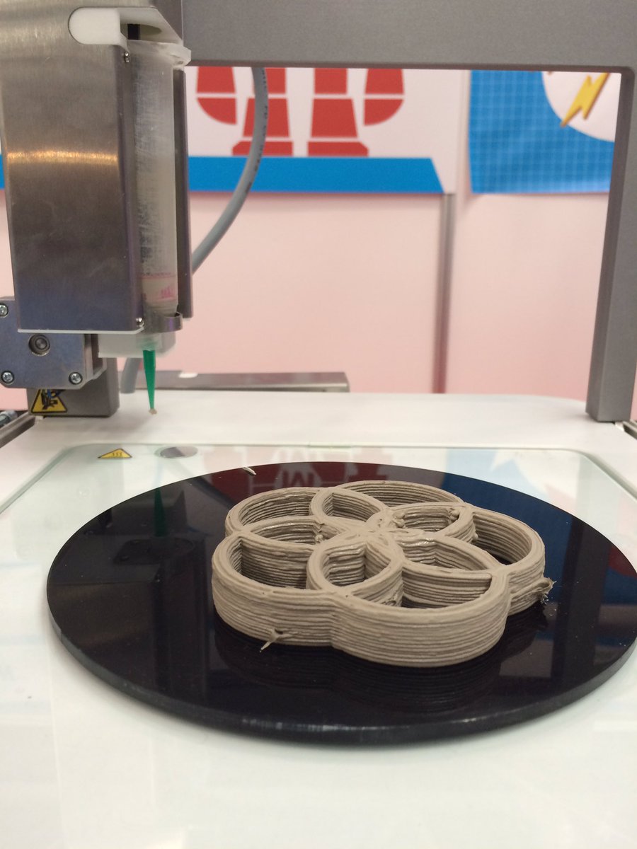 FoodasClay's tweet photo. So what else can it print? World's first 3D printer that prints from plastic to silicon to Food! @3Dbyflow #mfr16 #foodinpro https://t.co/K23rPvXS46