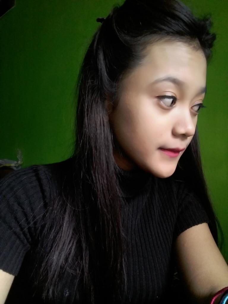 Gitadheaamelia1's tweet photo. Engga minta waktu banyak ko, cuma minta sedikit waktu luang mungkin beberapa menit juga gapapa ngerti😢😂😂 https://t.co/ZIE6fhg34S