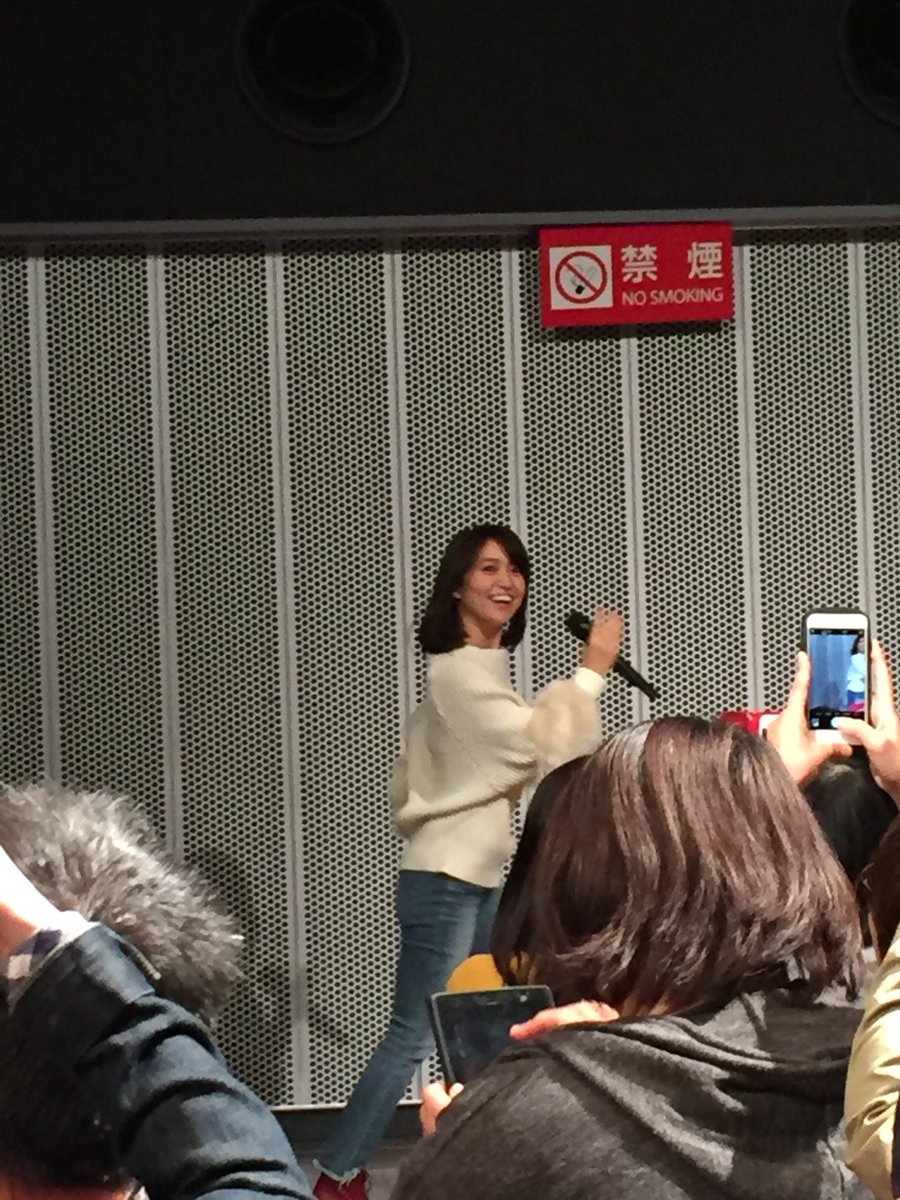 ガジュマル V Twitter 大島優子ファンミーティング 司会は野呂佳代さん 情熱ない大陸 休日に密着した映像 質問コーナー 英語体操 実践編 Oshimayugo 現れたら写メ撮れる 断捨離16 私物プレゼント 最後はポストカード手渡しでお見送り 大島優子