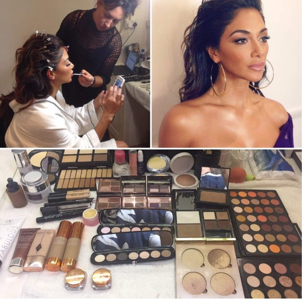 instanteffectes's tweet photo. Uno de los productos favoritos de @nicolescherzy es el #instantlips 😍😍❤️️
Foto y maquillaje por @eosborne_makeup 😘 https://t.co/b2JdL6oIrk