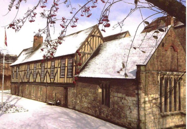 no8merchant's tweet photo. Visit @YorkAdventurers website https://t.co/FSj7MS75Pc to see the menu &amp; further details for our #Christmas Feast in December! ☃🎅🏽🦃 https://t.co/VtBvzNUb6o