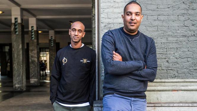 parool's tweet photo. Hiphopplatform @punablog bestaat 10 jaar: 'Het gaat om de muziek.'
https://t.co/DL6nHOX626 https://t.co/yWXqAzuwqN