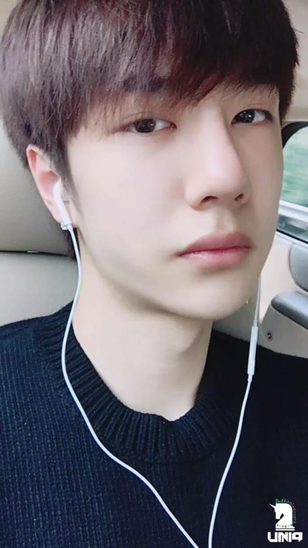 WangYiboPH's tweet photo. [PIC] 161016 @UNIQ_5 Official Twitter update with #UNIQ #YIBO

#2YearsWithUNIQ #UNIQDay https://t.co/JQcuBI8GsZ