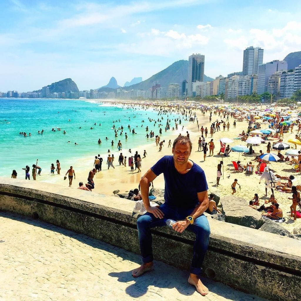 ☀️🌴🌴🌴 #copacabana #riodejaneiro https://t.co/kYbE8Sz6zK