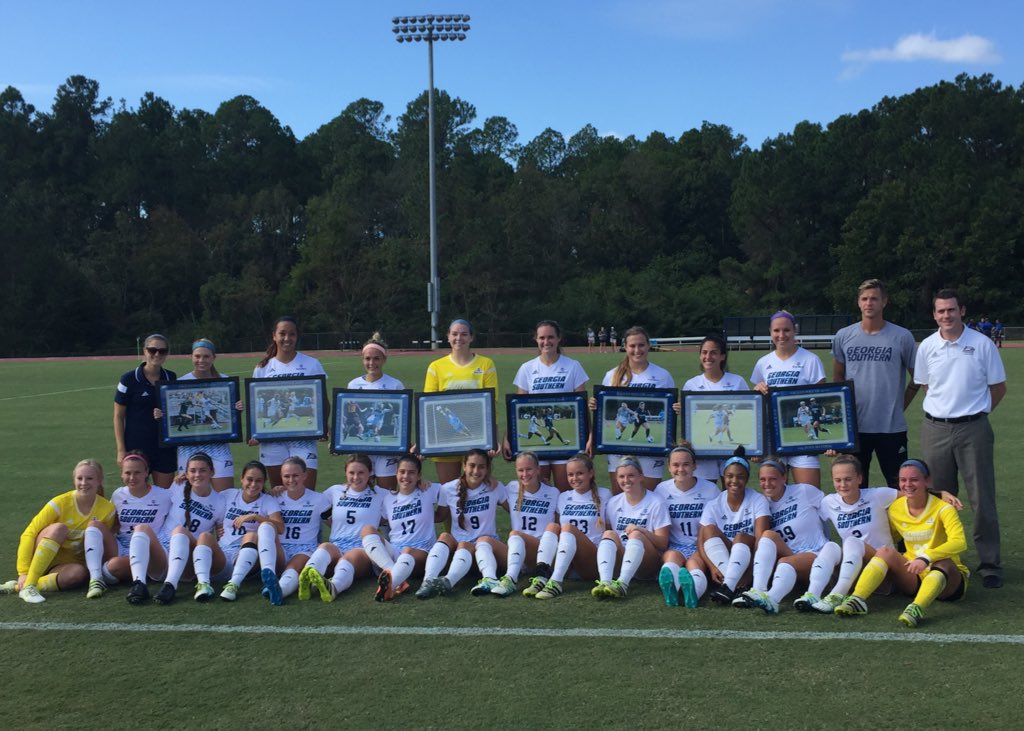 GSAthletics_WSO's tweet photo. Congratulations to our 8 awesome seniors! #HailSouthern https://t.co/hkHXeySGPY
